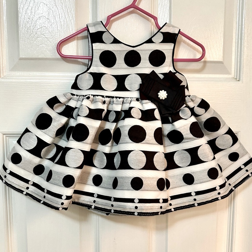 NWT Macy’s Marmellata lined dress